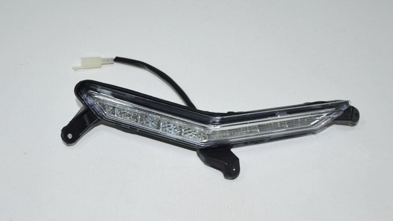 Rks Blazer Max 50 Sağ Ön Gündüz Aydınlatması